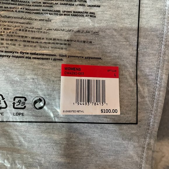 Nike Sportswear Tech Fleece - Women's Large - Gray - NWT! - Picture 7 of 7